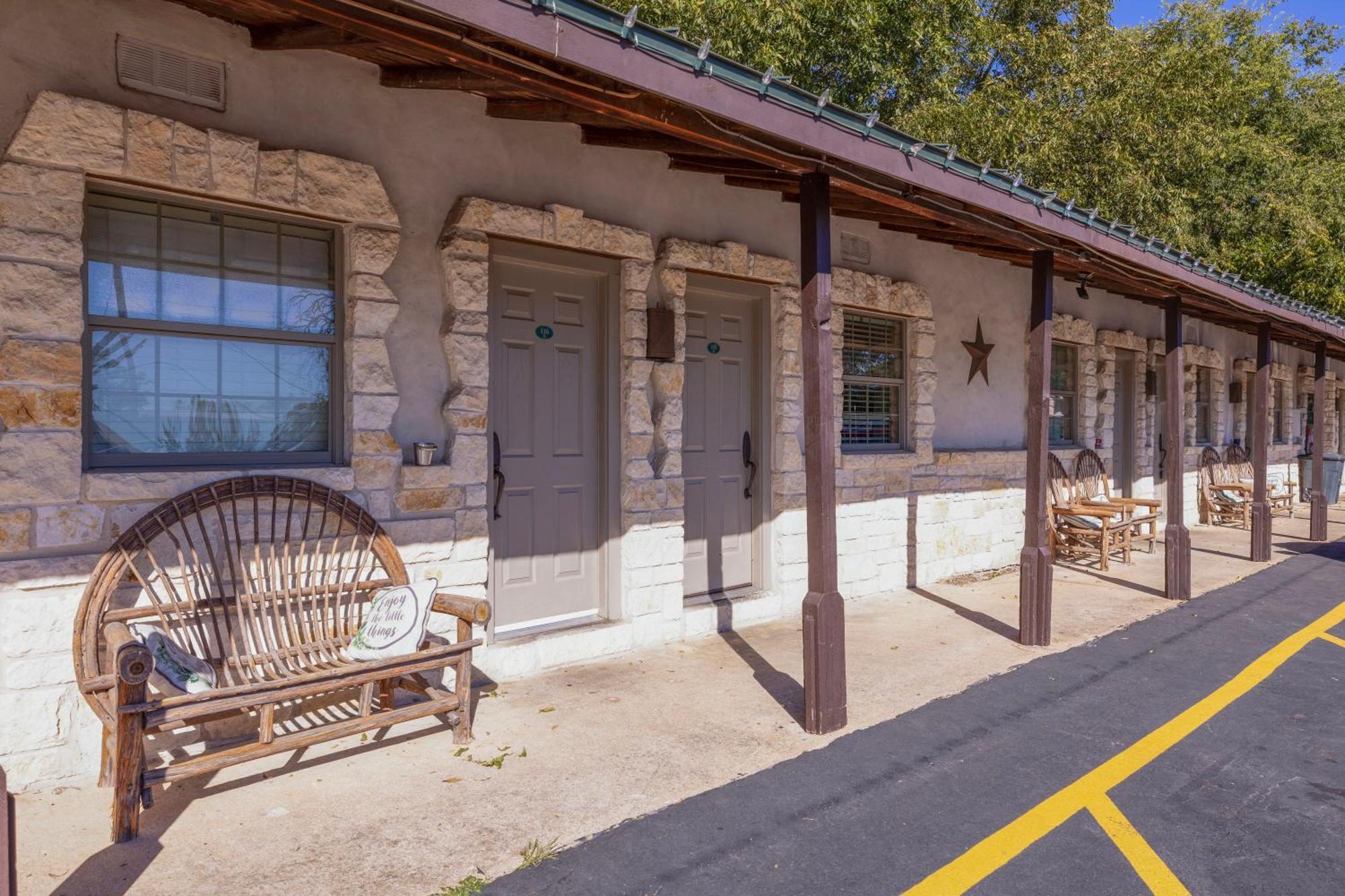 Country Inn Motel フレデリックスバーグ エクステリア 写真