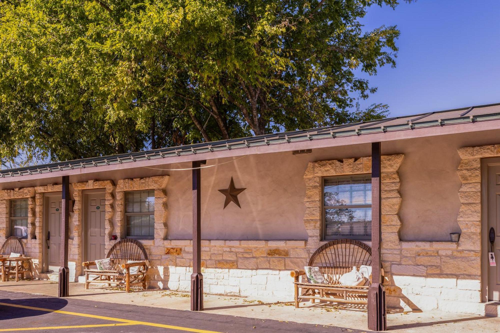 Country Inn Motel フレデリックスバーグ エクステリア 写真